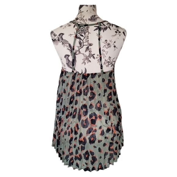 Women’s Unbranded Sheer Pleated Animal Print Halter Strappy Tank Top Size S - Picture 2 of 7